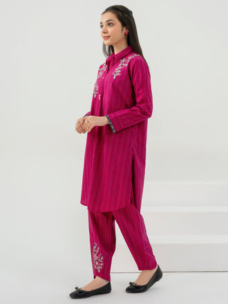 2-piece-yarn-dyed-suit-embroidered