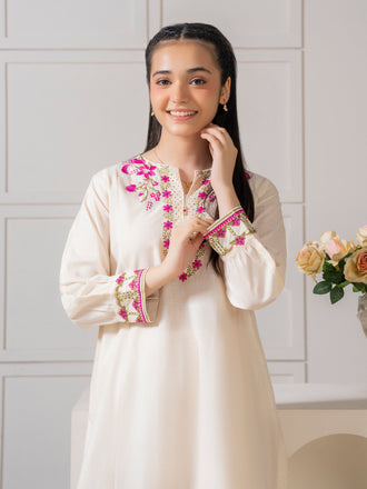 2-piece-lawn-suit-embroidered