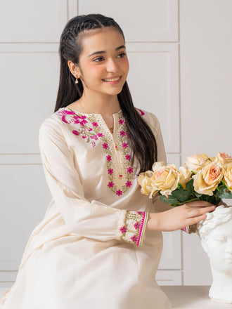 2-piece-lawn-suit-embroidered