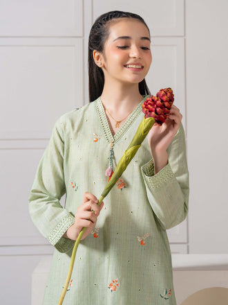 2-piece-yarn-dyed-suit-embroidered