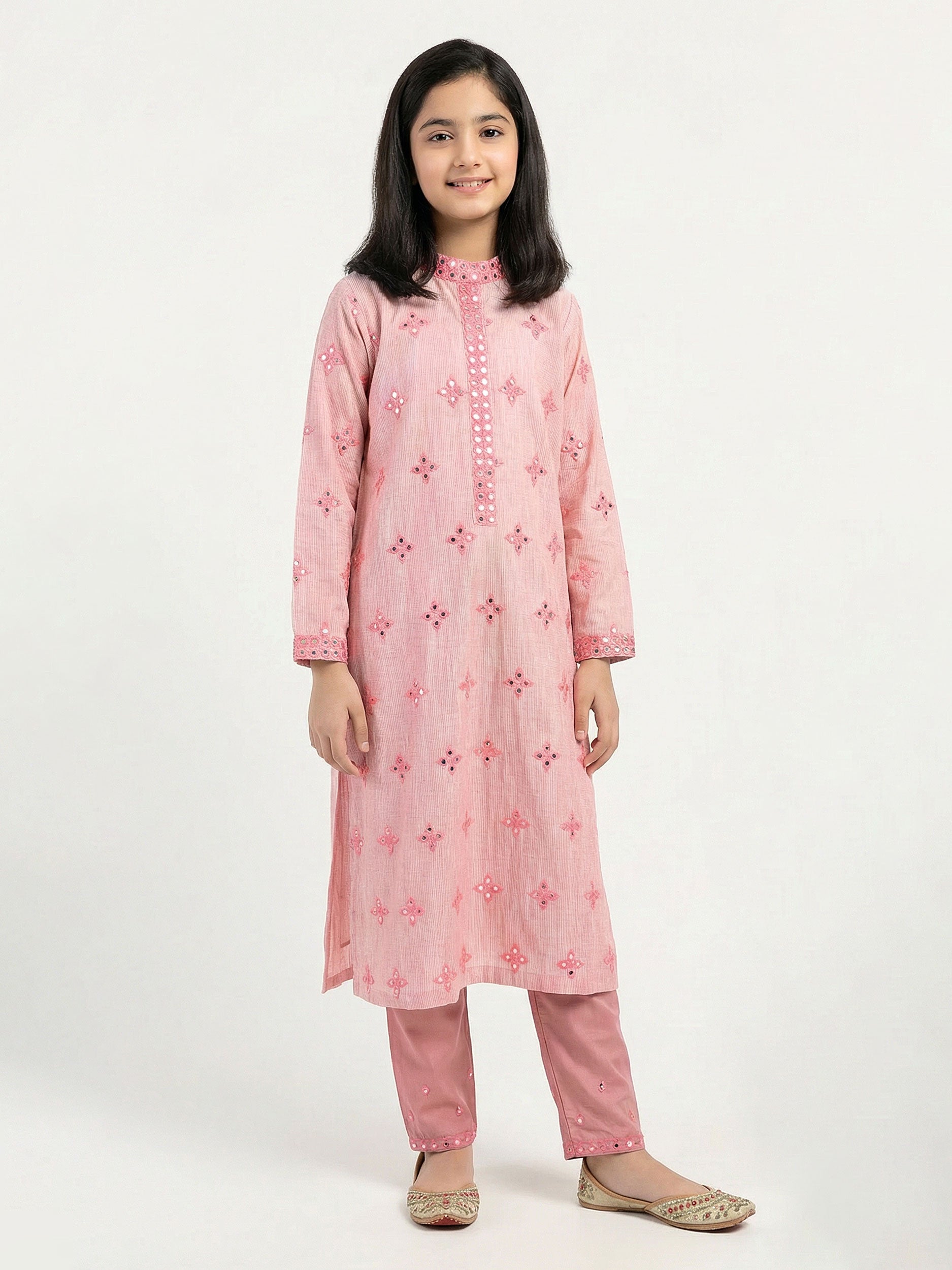 2-piece-lawn-suit--embroidered-(pret)