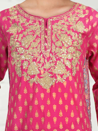 2-piece-lawn-suit--embroidered-(pret)