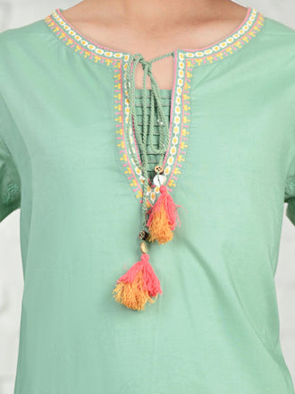 2-piece-cambric-suit--embroidered-(pret)