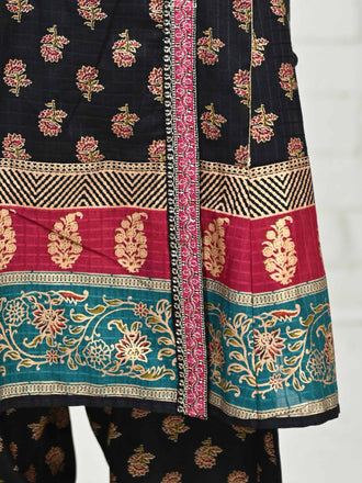 2-piece-lawn-texture-suit--embroidered-(pret)