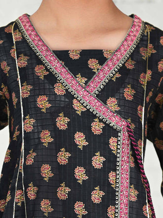 2-piece-lawn-texture-suit--embroidered-(pret)