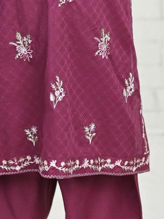 2-piece-self-jacquard-suit--embroidered-(pret)