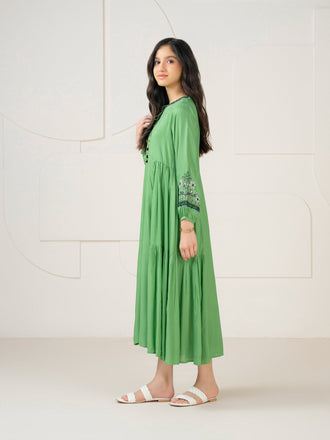 lawn-frock-embroidered
