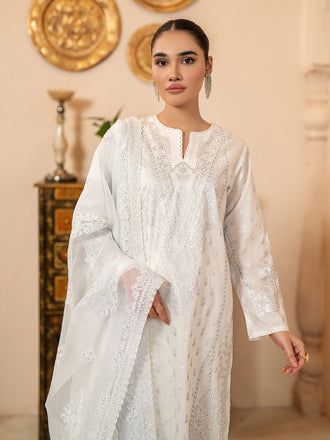 3-piece-lawn-suit-embroidered-(pret)