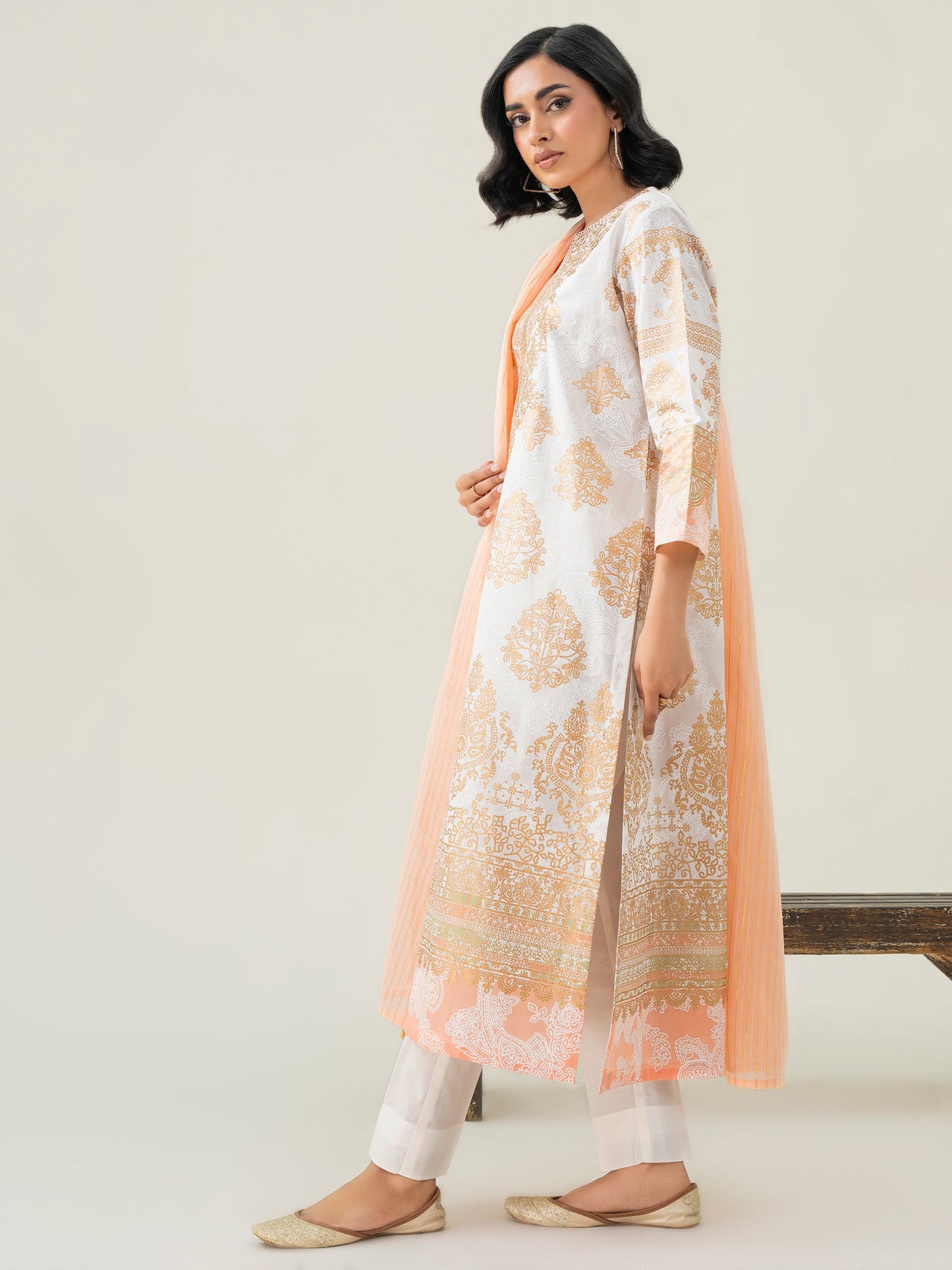 2 Piece Lawn Suit-Embroidered (Pret)