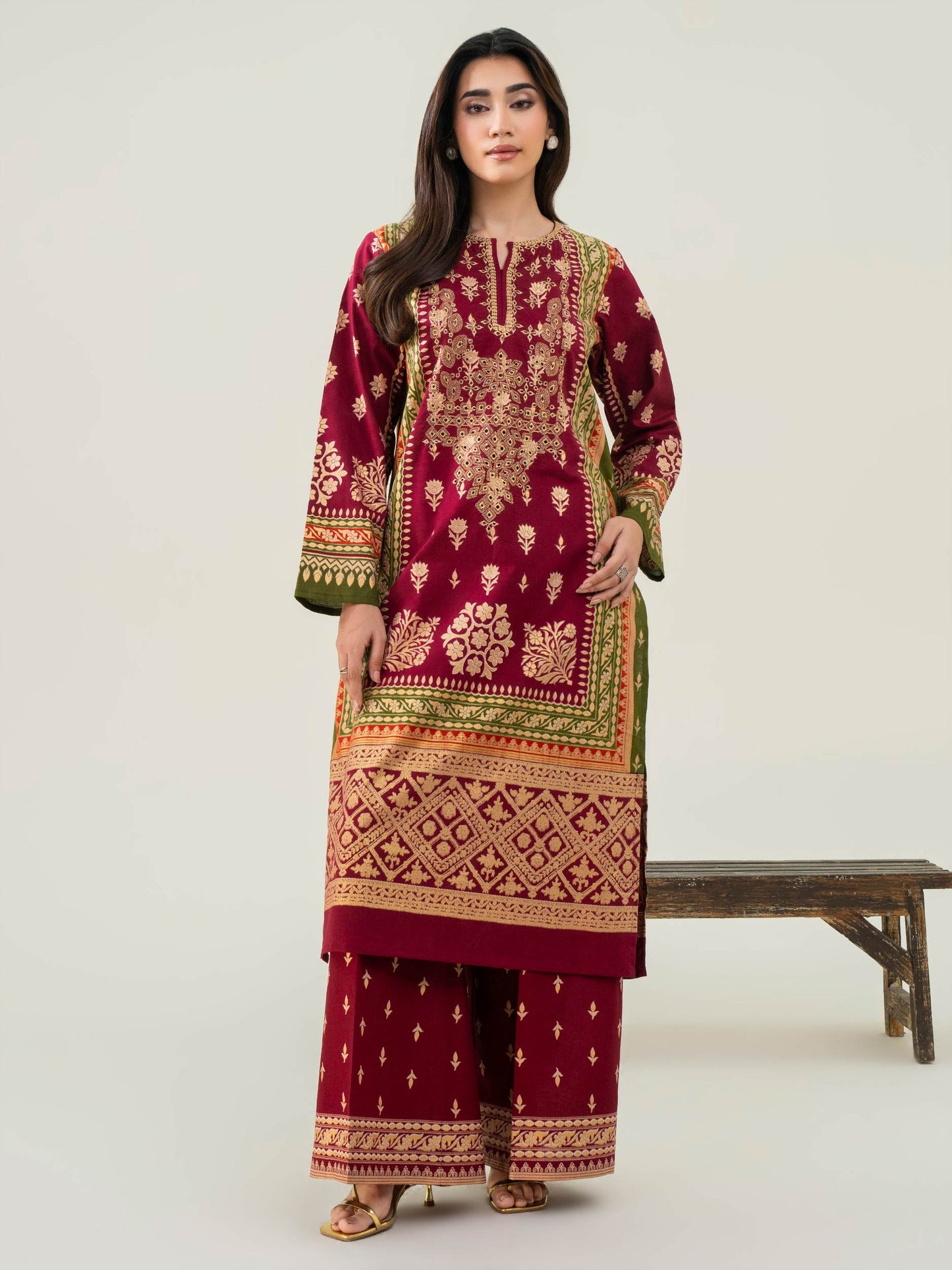 2 Piece Lawn Suit-Embroidered (Pret)