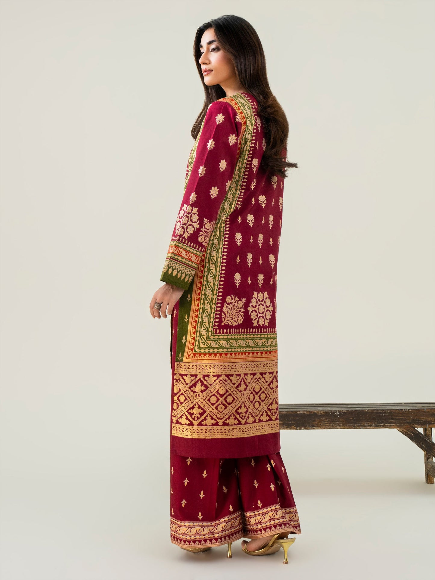 2 Piece Lawn Suit-Embroidered (Pret)