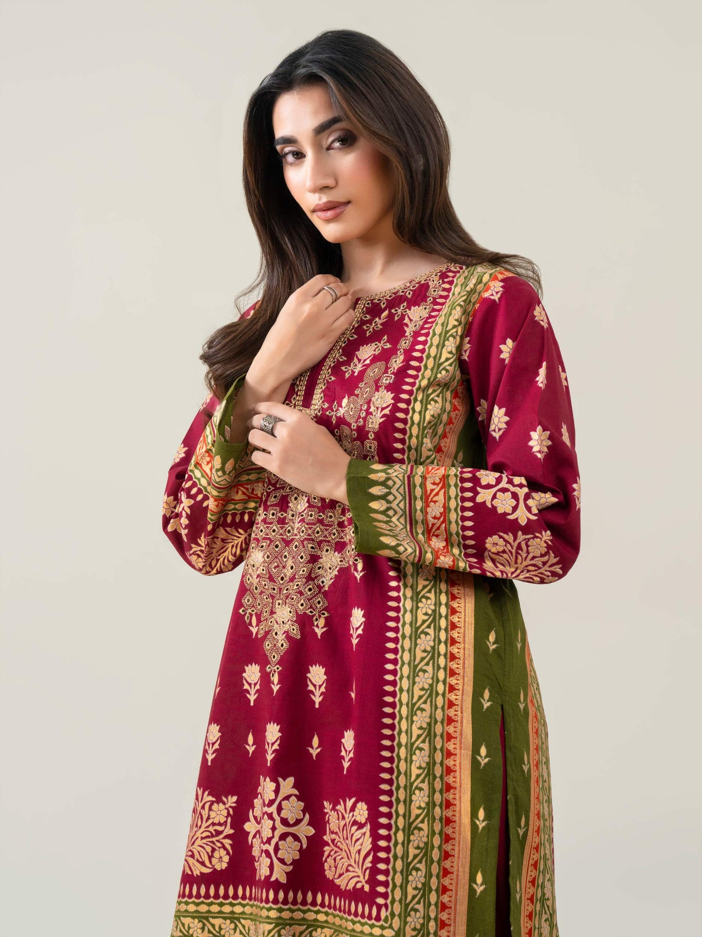 2 Piece Lawn Suit-Embroidered (Pret)