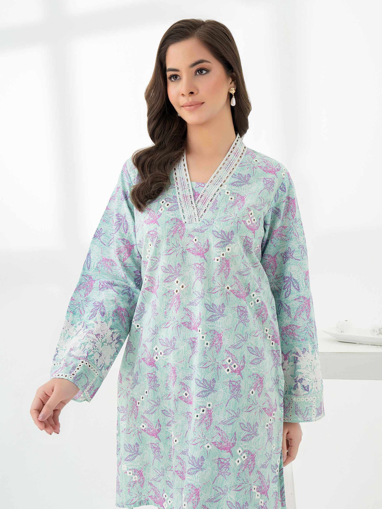 2 Piece Lawn Suit-Embroidered (Pret)