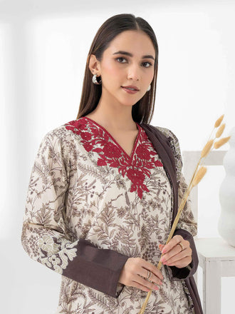 3-piece-cambric-suit-embroidered-(pret)