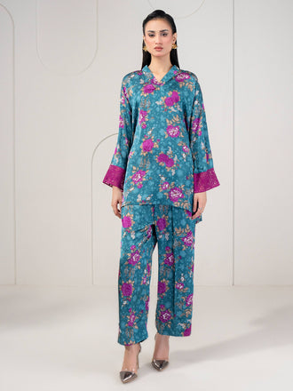 2-piece-silk-suit-embroidered-(pret)