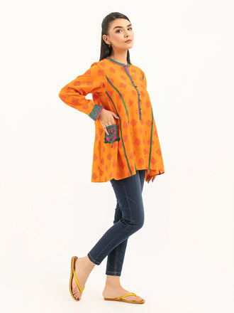 embroidered-top