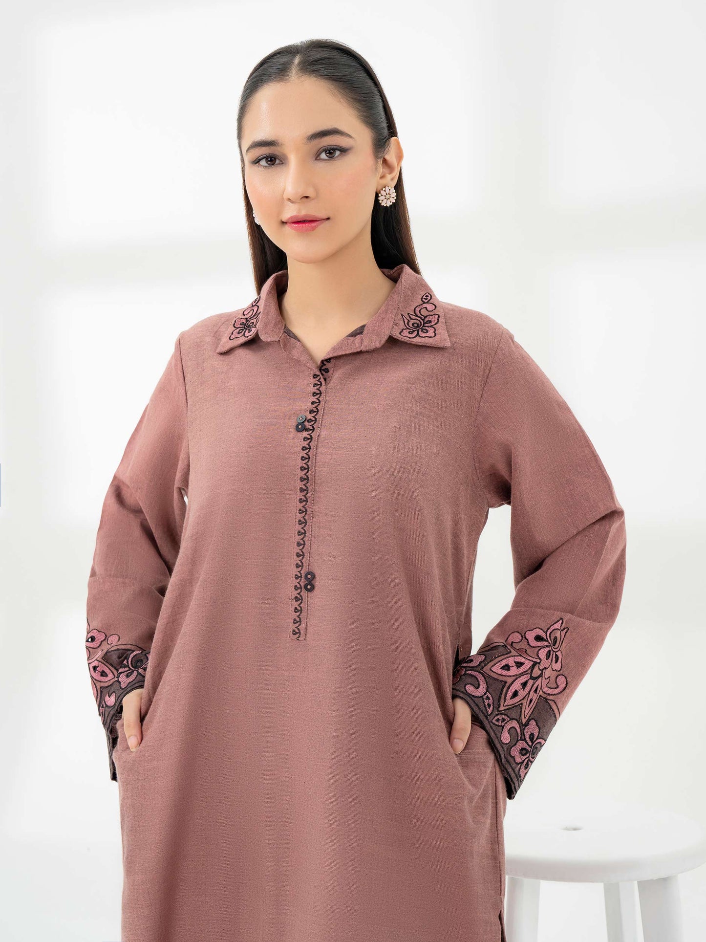 2 Piece Yarn Dyed Suit-Embroidered (Pret)